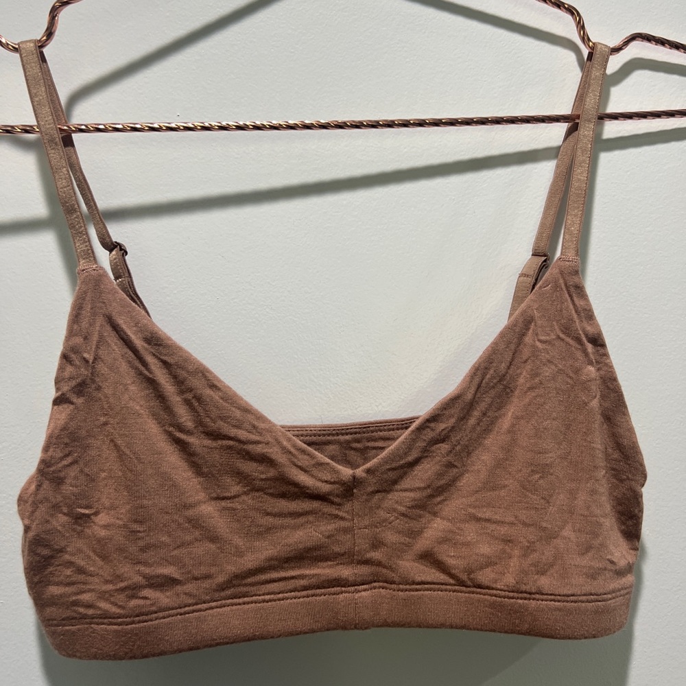 Wildred by Aritzia bra/ bralette